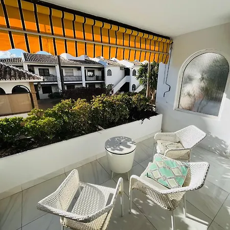 Nyaraló Elegant One Bedroom *