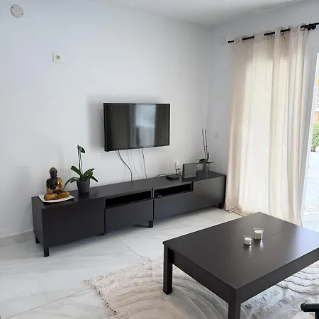 Nyaraló Elegant One Bedroom *