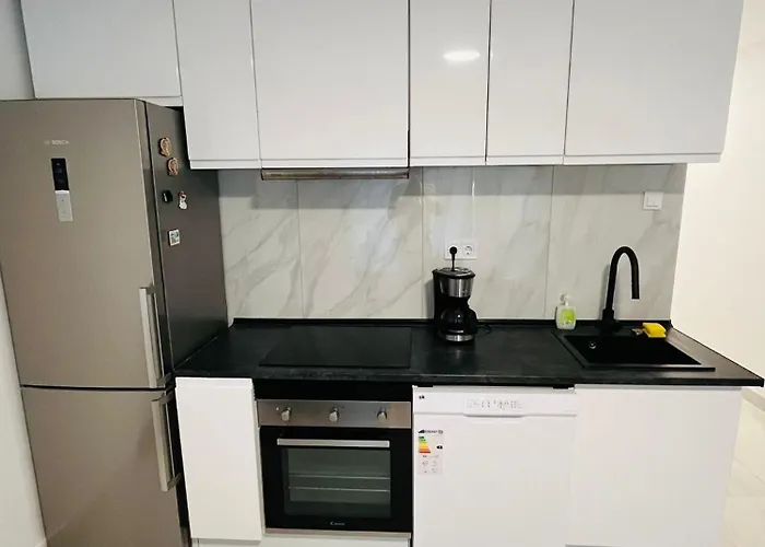 Ferienhaus Elegant One Bedroom Apartment *